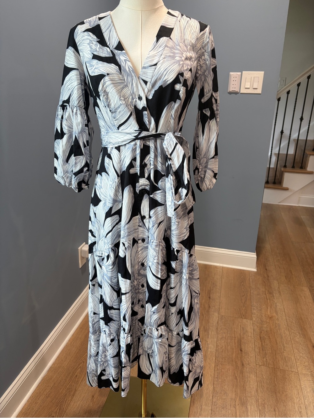 Anthropologie Maeve Floral Button Front Maxi Dress Black White Size 2P
